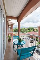 New Kingston Guest Apt at Fairway