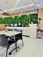 Hotel Laureles Plaza