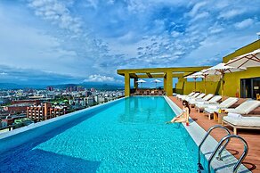 The Gaya Hotel