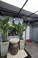 Zent & Bao Hostel