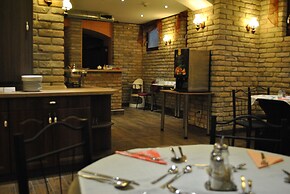 Partium Hotel