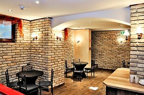 Partium Hotel