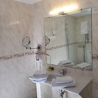 Hostellerie du Grand Sully