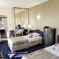 Hostellerie du Grand Sully