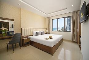 7 Seven Sea Hotel