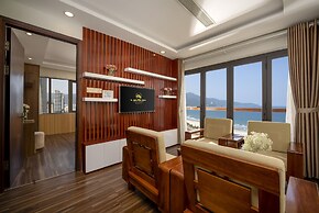 7 Seven Sea Hotel