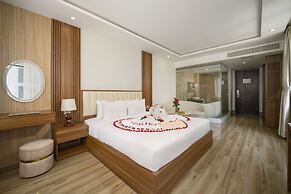 7 Seven Sea Hotel