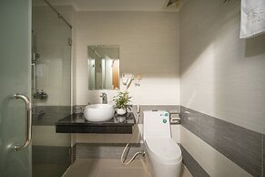 7 Seven Sea Hotel