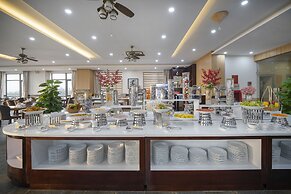 7 Seven Sea Hotel