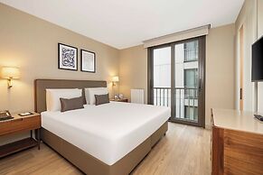Tzl Suites