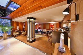 Tzl Suites