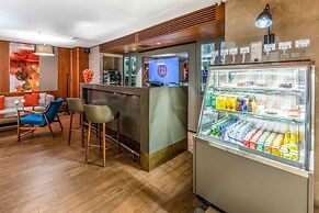 Tzl Suites