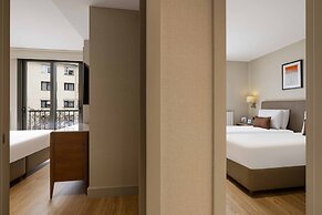 Tzl Suites