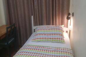 First Inn On Nut - Hostel