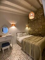 Selin Hotel