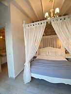 Selin Hotel