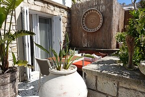 Selin Hotel