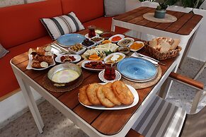 Selin Hotel