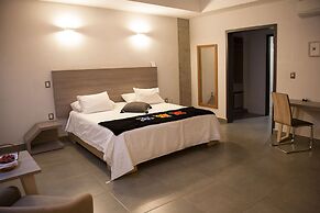 Maria Ines Hotel Suite