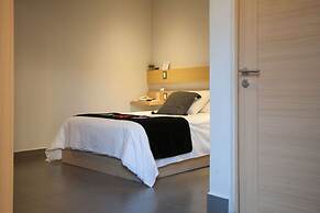 Maria Ines Hotel Suite