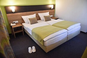 Martins Klause Airport Messe Hotel