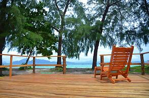 Kradan Beach Resort