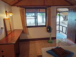 Kradan Beach Resort