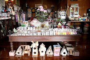 Bang Luang House