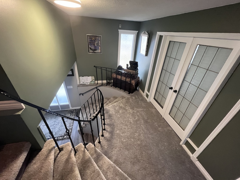 Sunny Shuswap B&B