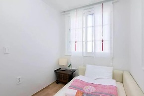 King Kong Guest House