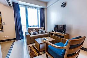 CSuites at 8 Newtown Residences