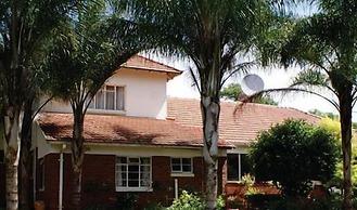 Hillside Manor