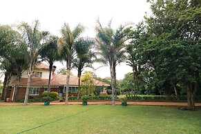 Hillside Manor