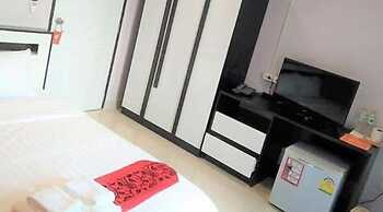 Sampheng Apartment
