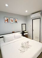 Sampheng Apartment