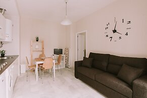 Sevilla Apartments San Luis