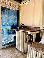 Rock and Sea Resort