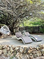 Rock and Sea Resort