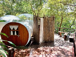 Rock and Sea Resort