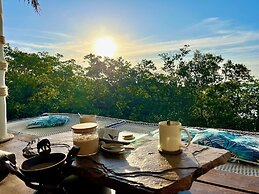 Rock and Sea Resort