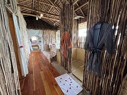 Rock and Sea Resort