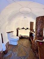 Rock and Sea Resort