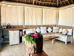 Rock and Sea Resort