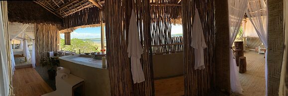 Rock and Sea Resort