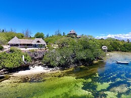 Rock and Sea Resort