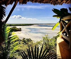Rock and Sea Resort
