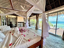 Rock and Sea Resort