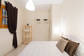 Sevilla Apartments Alfaqueque