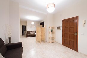 Sevilla Apartments Alfaqueque