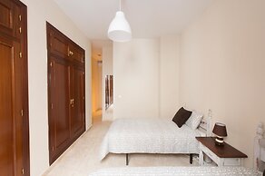 Sevilla Apartments Alfaqueque